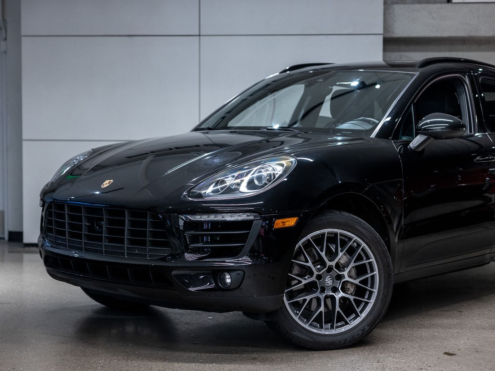 2017 Porsche Macan S