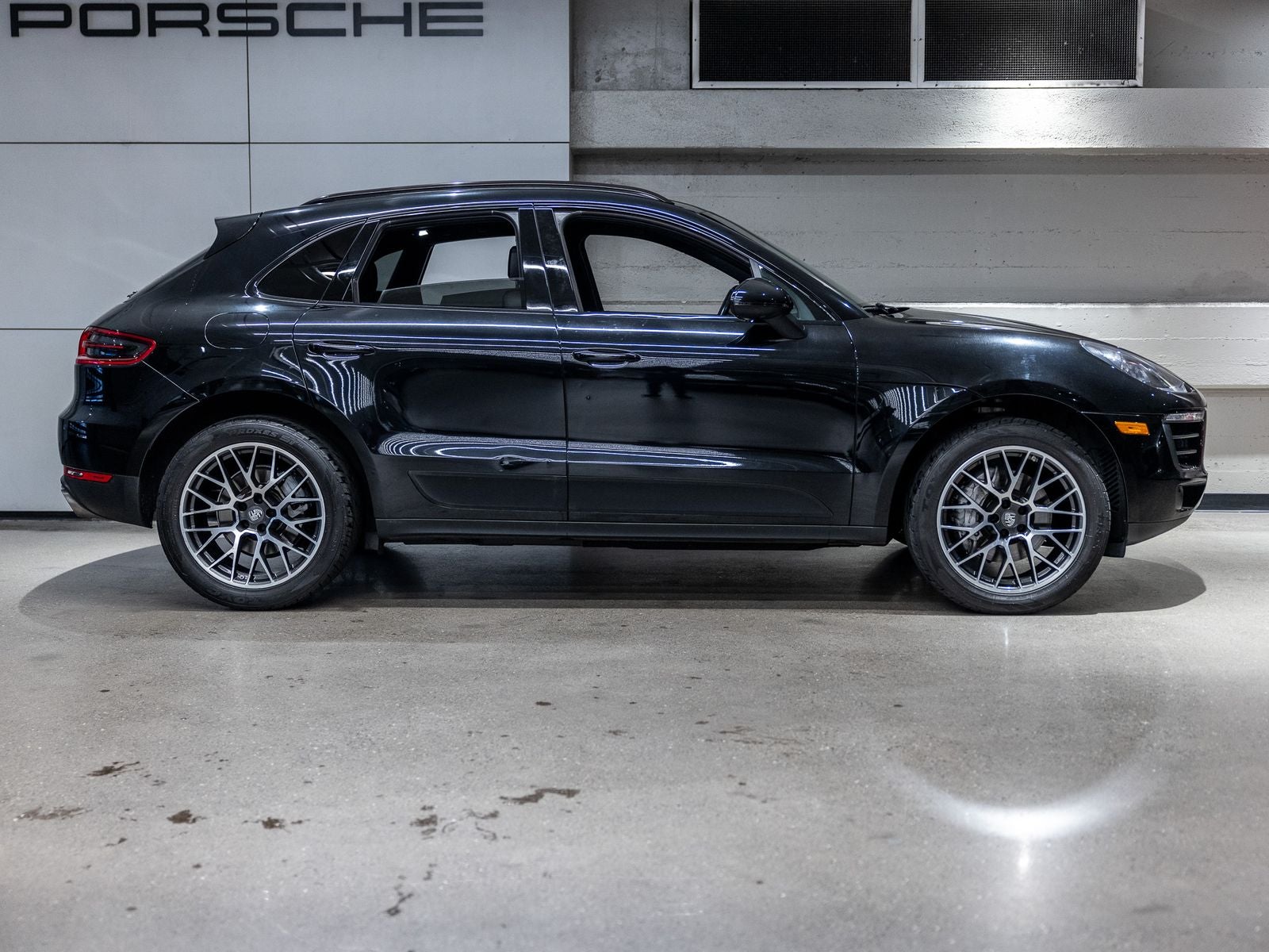 2017 Porsche Macan S