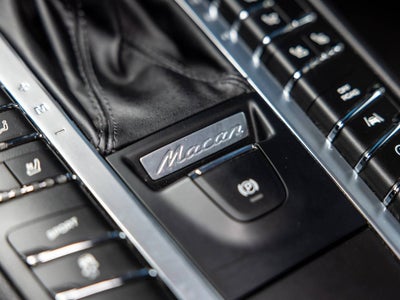 2017 Porsche Macan S