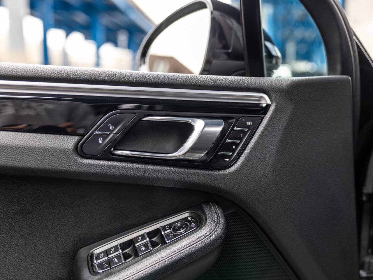 2017 Porsche Macan S