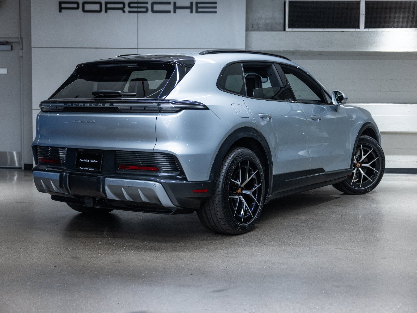 2026 Porsche Cayenne Cayenne S Electric
