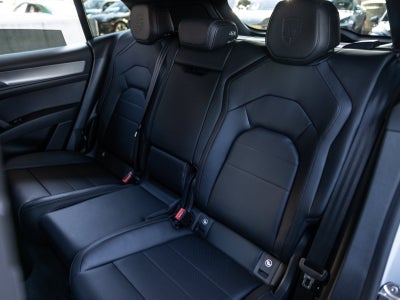 2026 Porsche Cayenne Cayenne S Electric