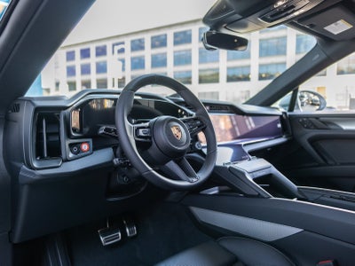 2026 Porsche Cayenne Cayenne S Electric