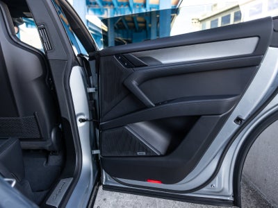 2026 Porsche Cayenne Cayenne S Electric