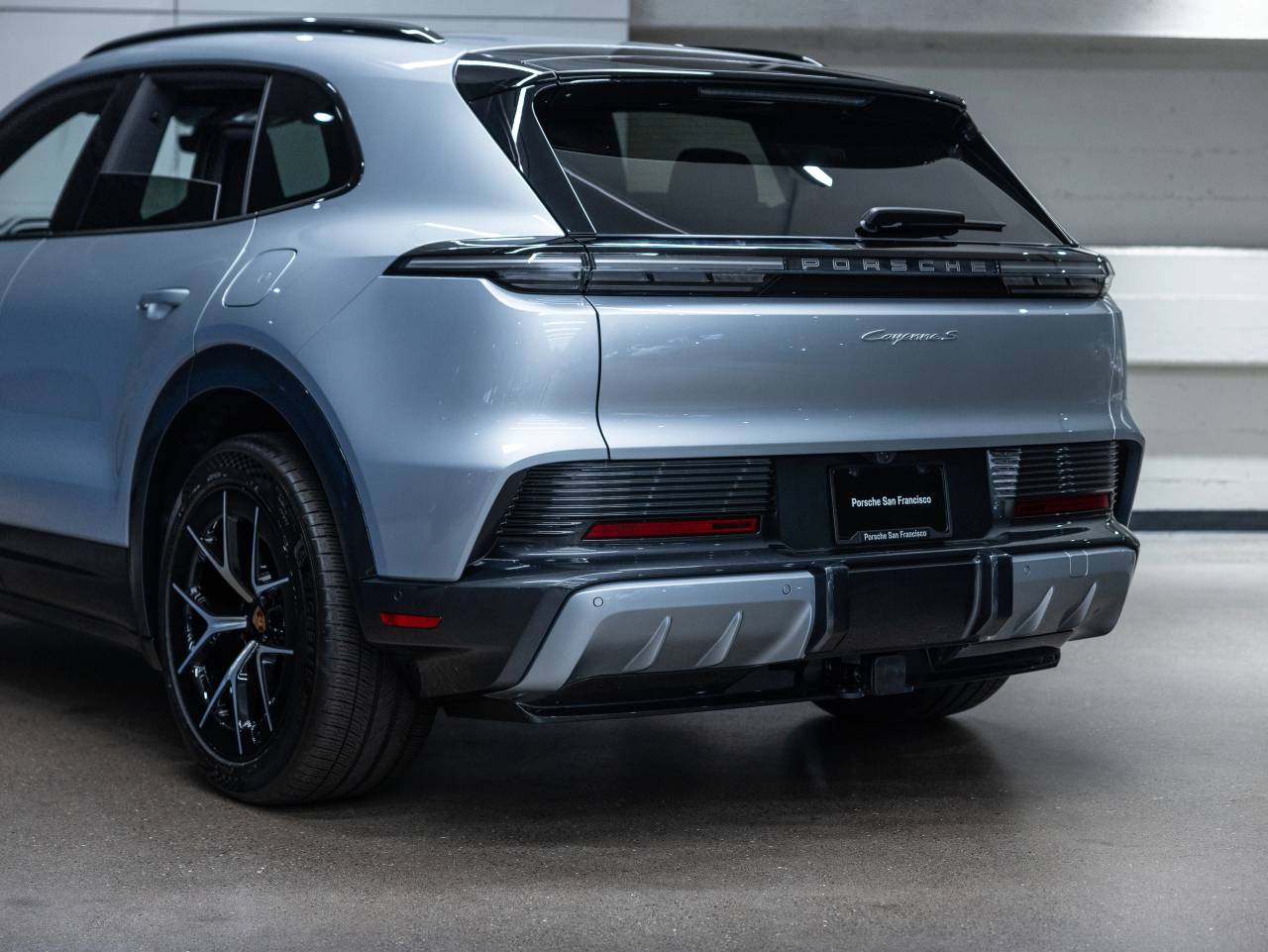 2026 Porsche Cayenne Cayenne S Electric