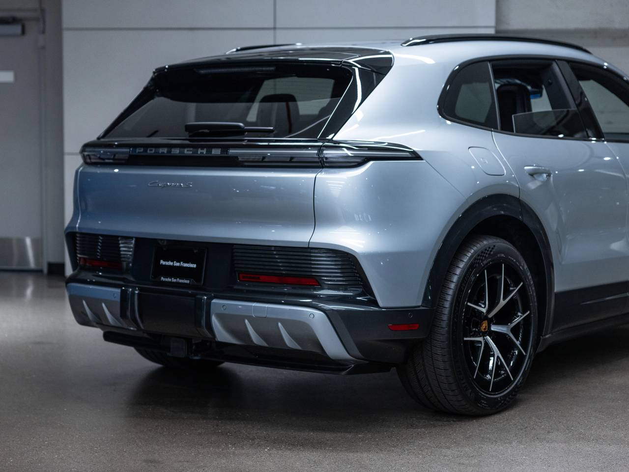 2026 Porsche Cayenne Cayenne S Electric