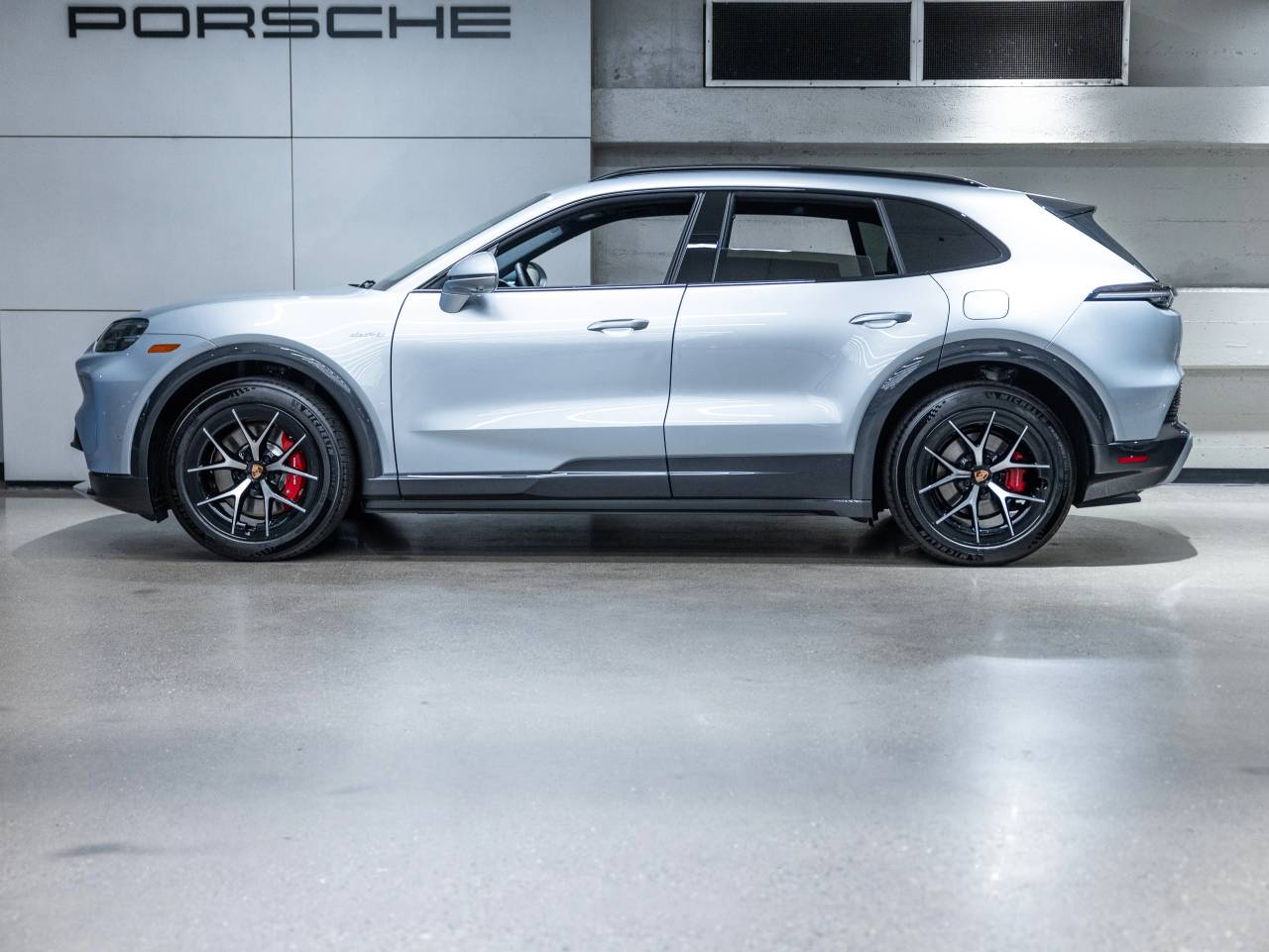 2026 Porsche Cayenne Cayenne S Electric