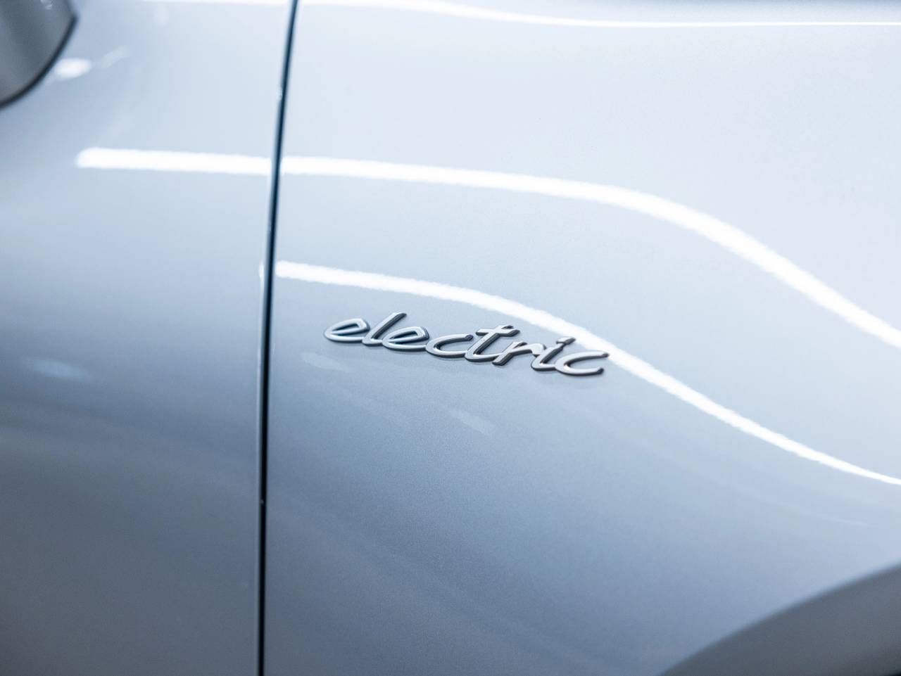 2026 Porsche Cayenne Cayenne S Electric
