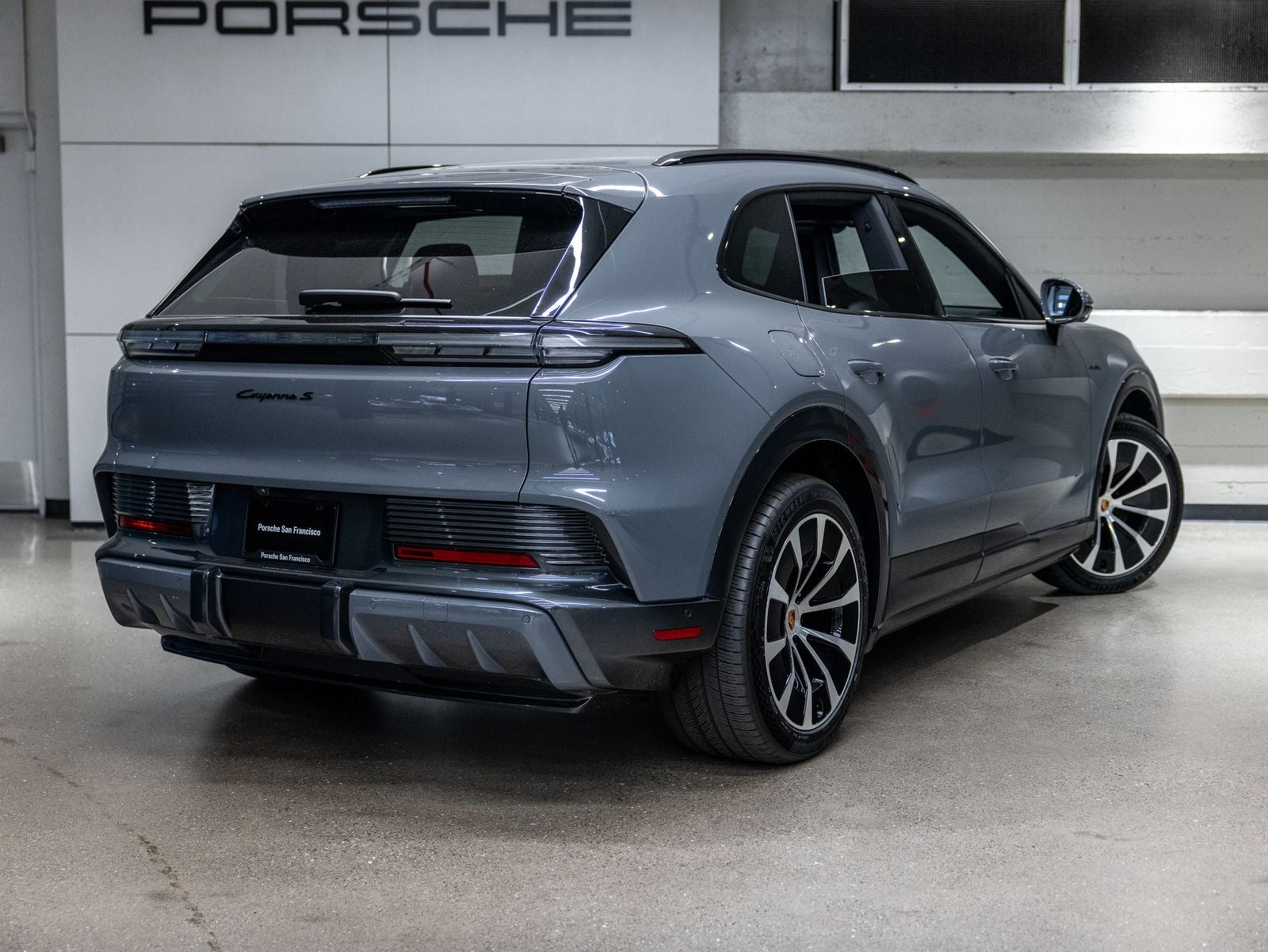 2026 Porsche Cayenne Cayenne S Electric