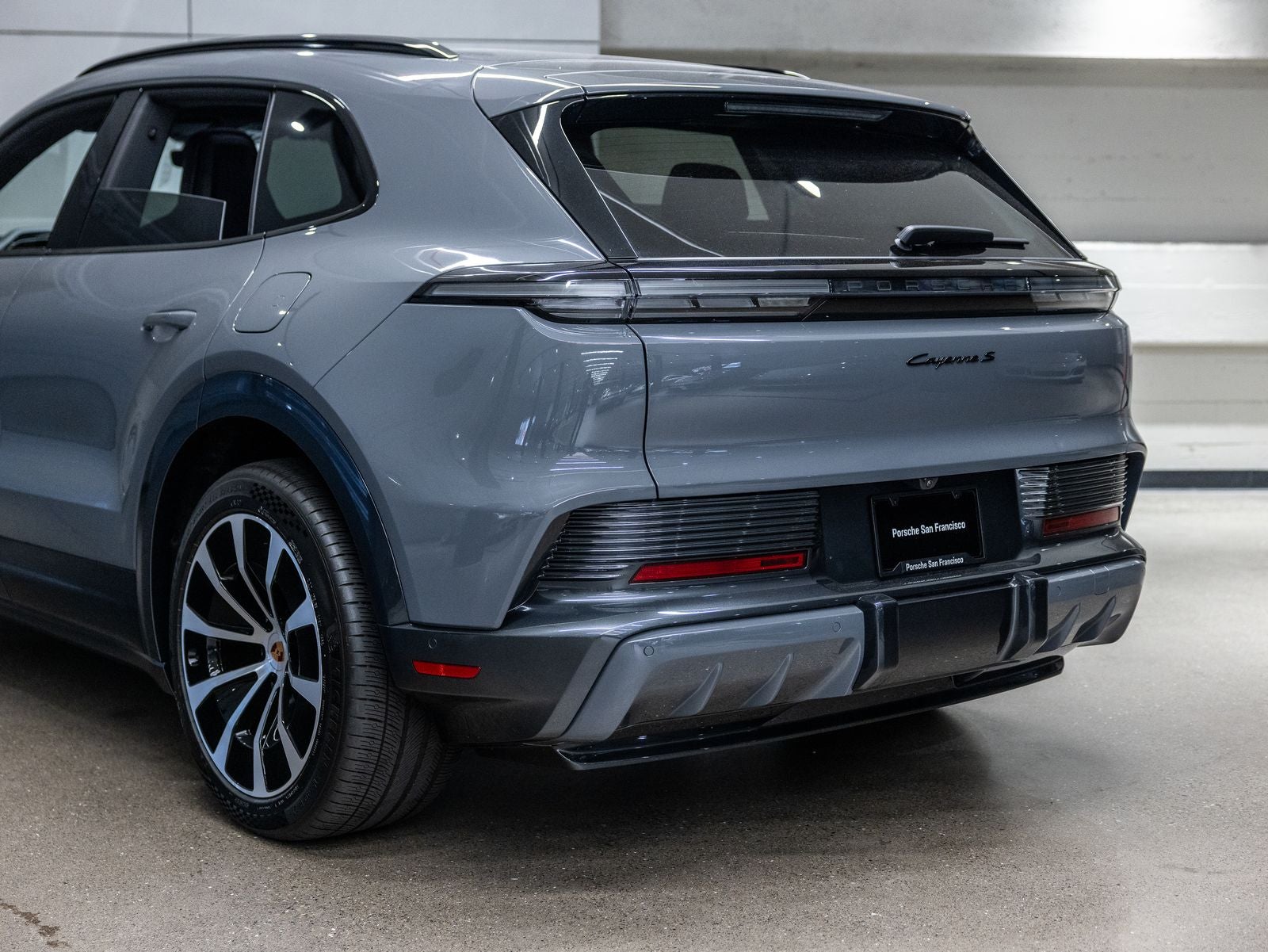 2026 Porsche Cayenne Cayenne S Electric