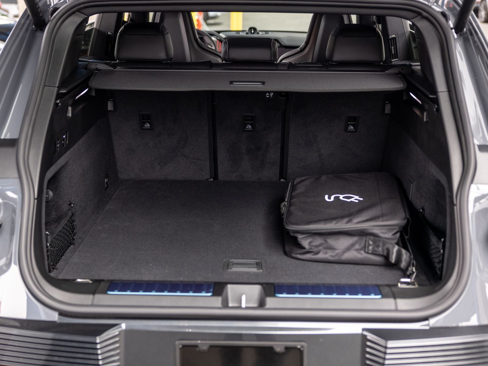 2026 Porsche Cayenne Cayenne S Electric
