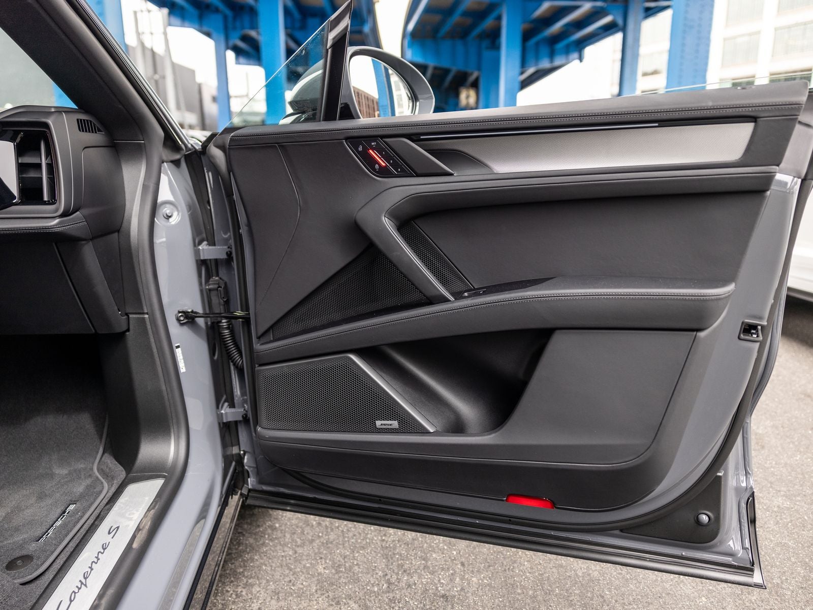2026 Porsche Cayenne Cayenne S Electric