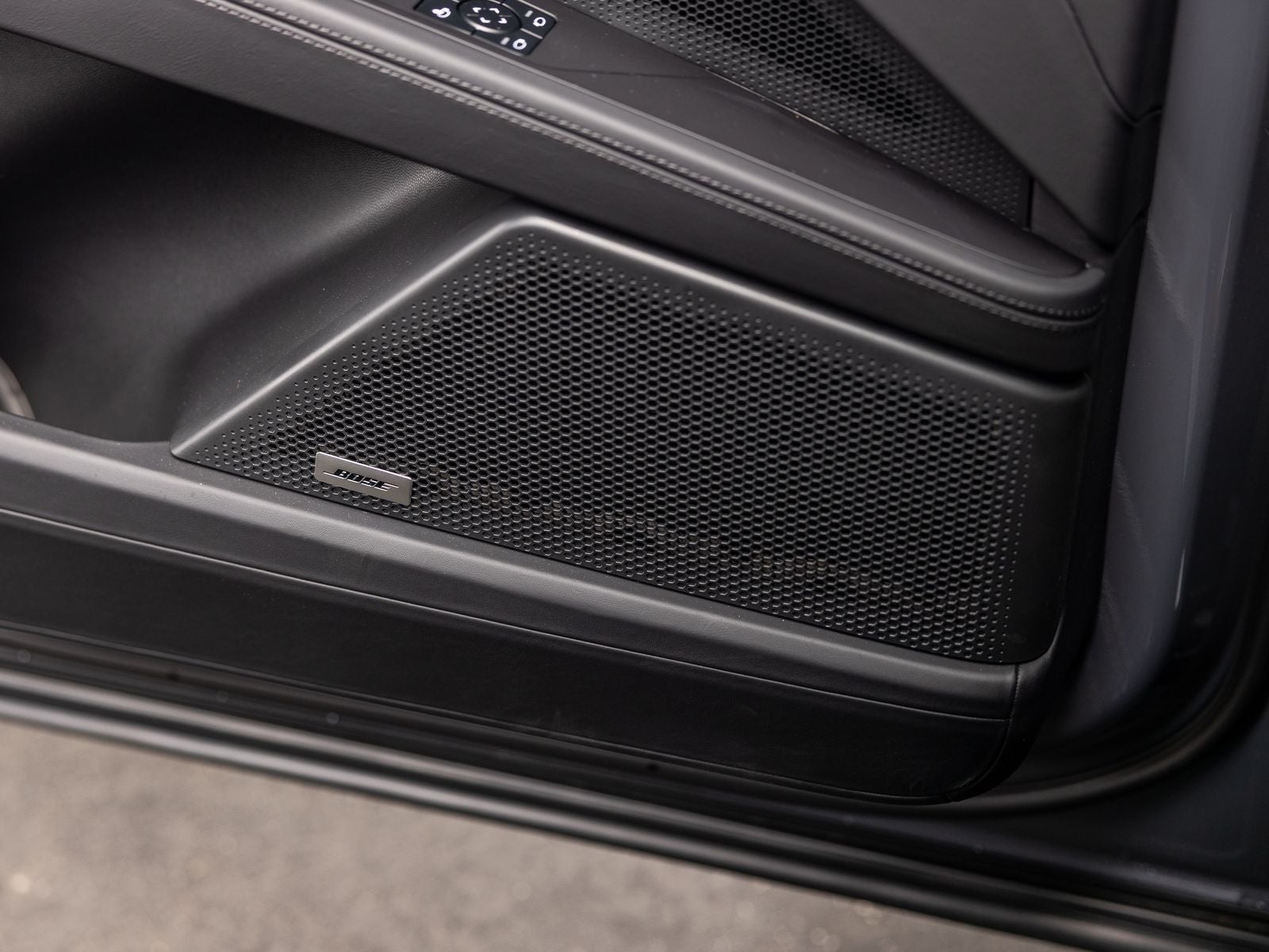 2026 Porsche Cayenne Cayenne S Electric