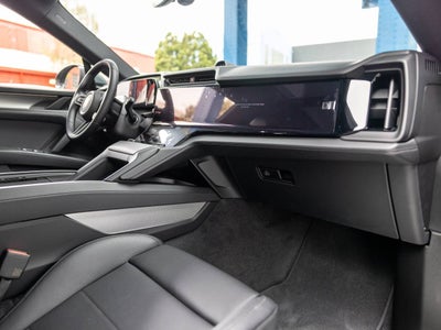2026 Porsche Cayenne Cayenne S Electric