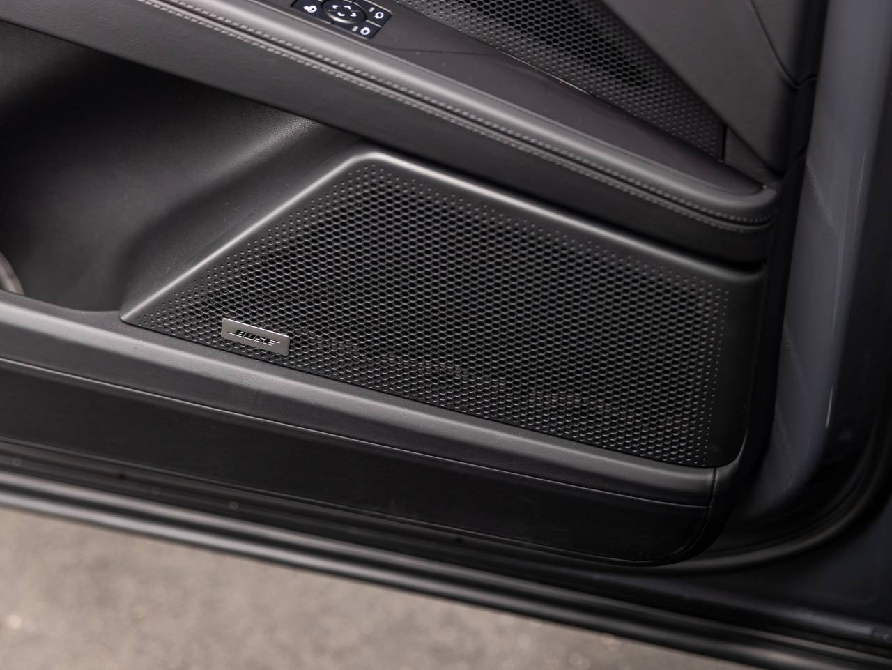 2026 Porsche Cayenne Cayenne S Electric