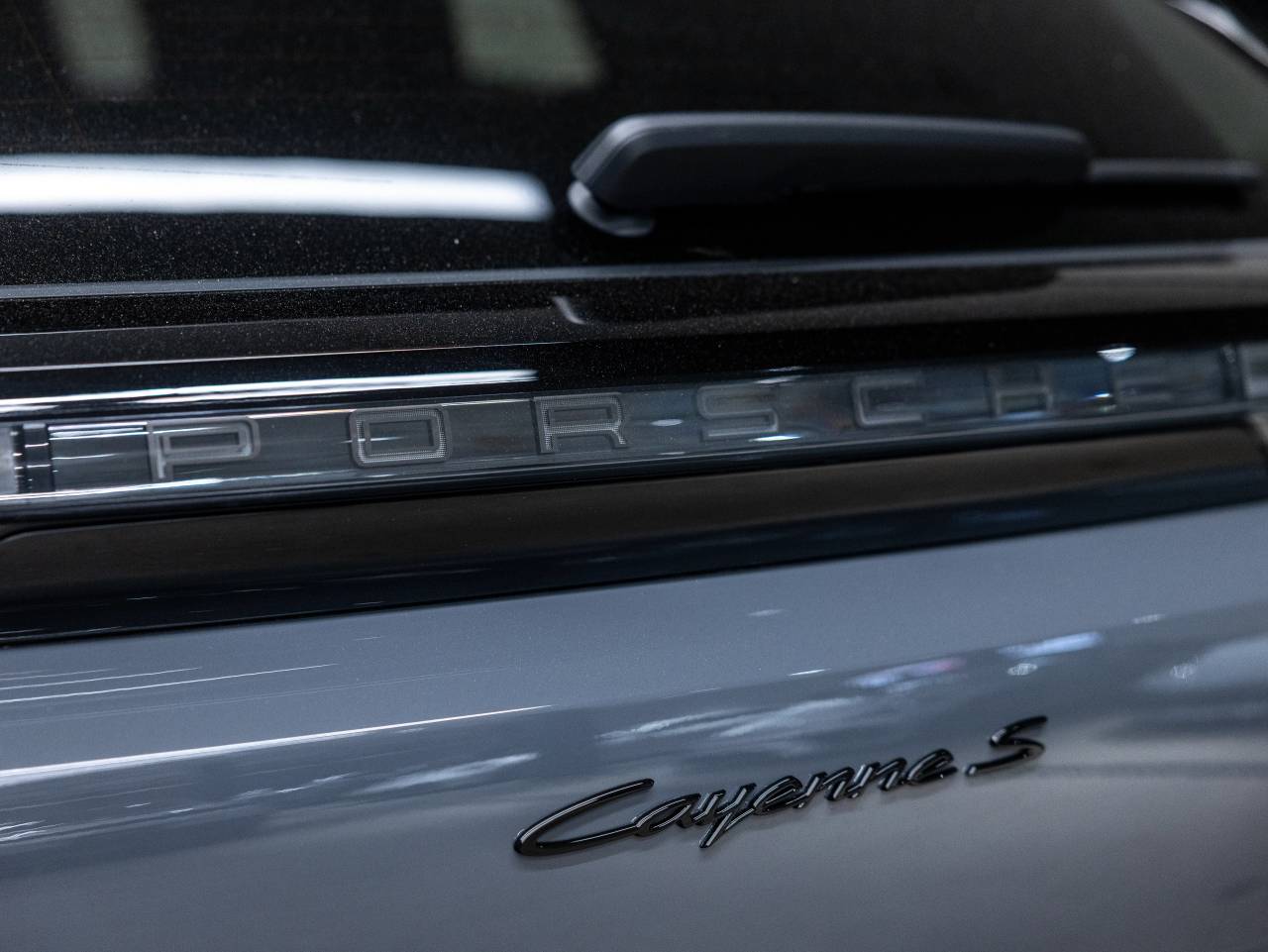 2026 Porsche Cayenne Cayenne S Electric
