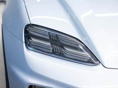 2025 Porsche Macan Macan 4S Electric