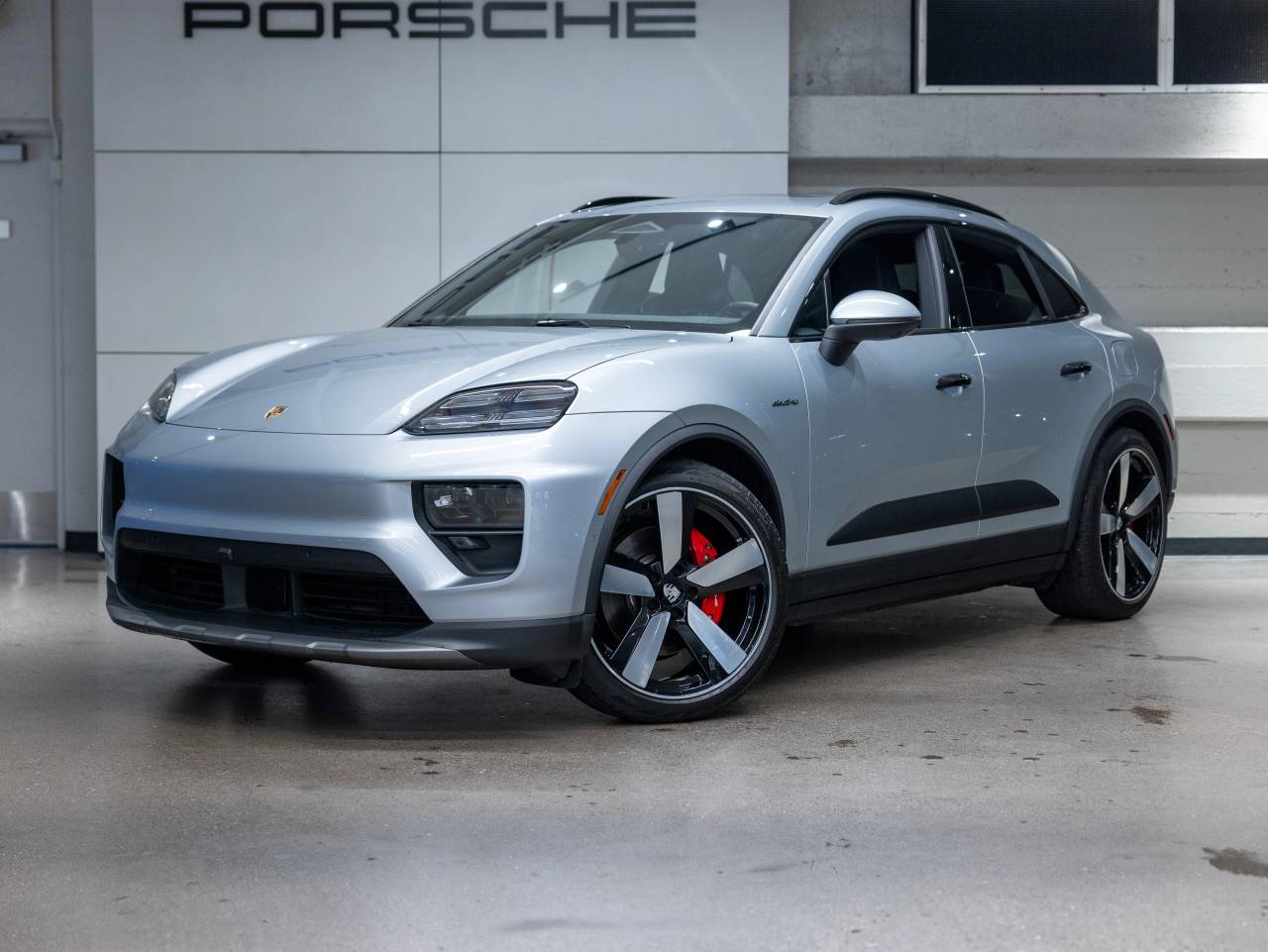 2025 Porsche Macan Macan 4S Electric