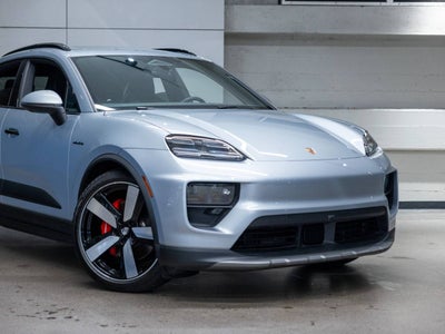 2025 Porsche Macan Macan 4S Electric