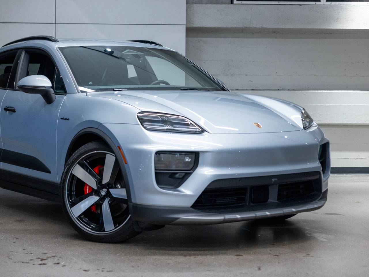 2025 Porsche Macan Macan 4S Electric