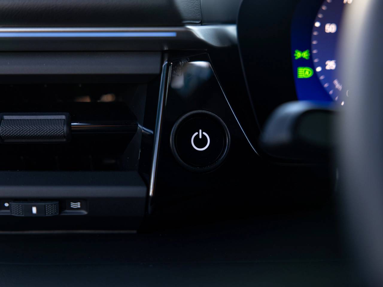2025 Porsche Macan Macan 4S Electric