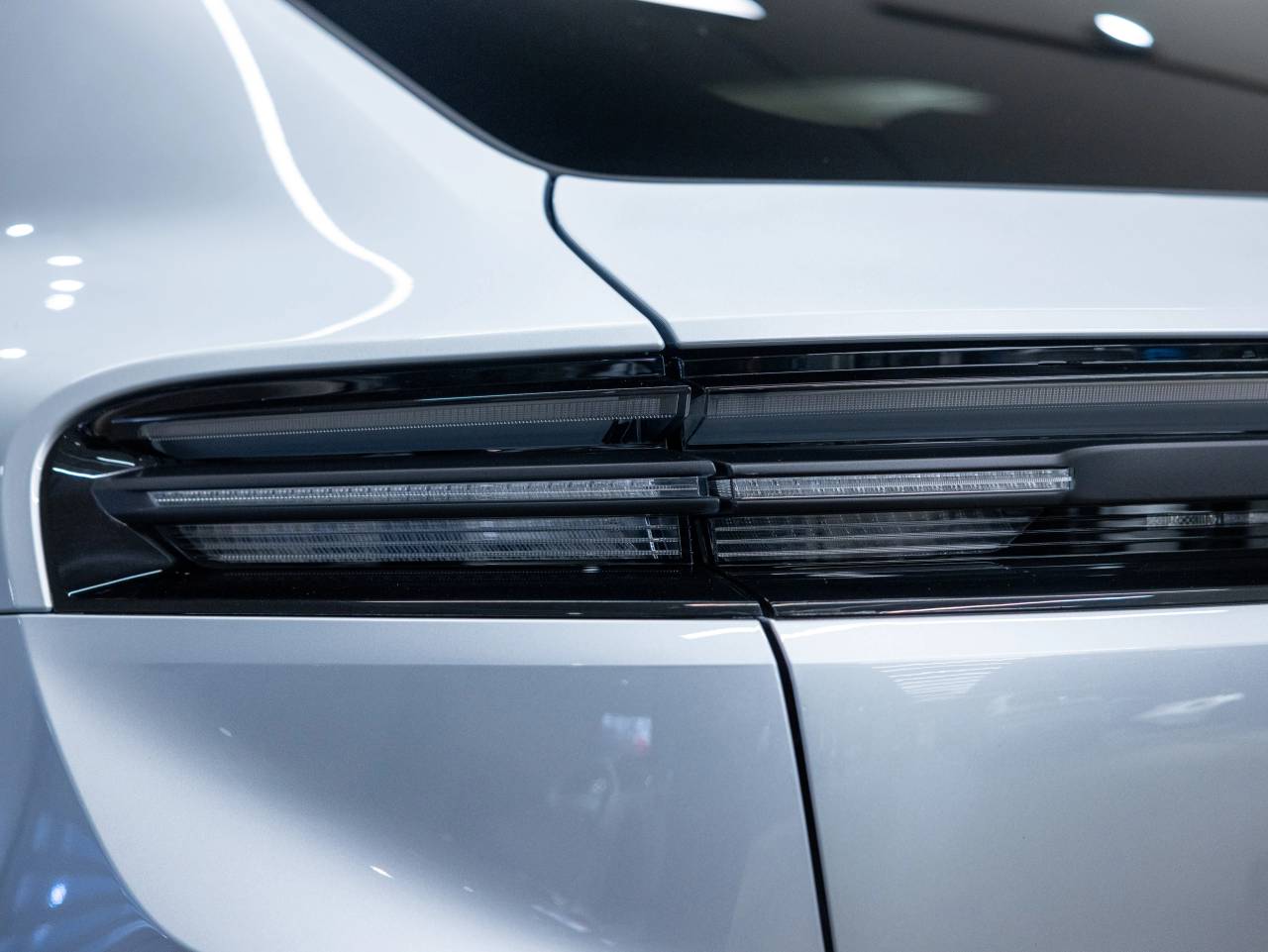 2025 Porsche Macan Macan 4S Electric