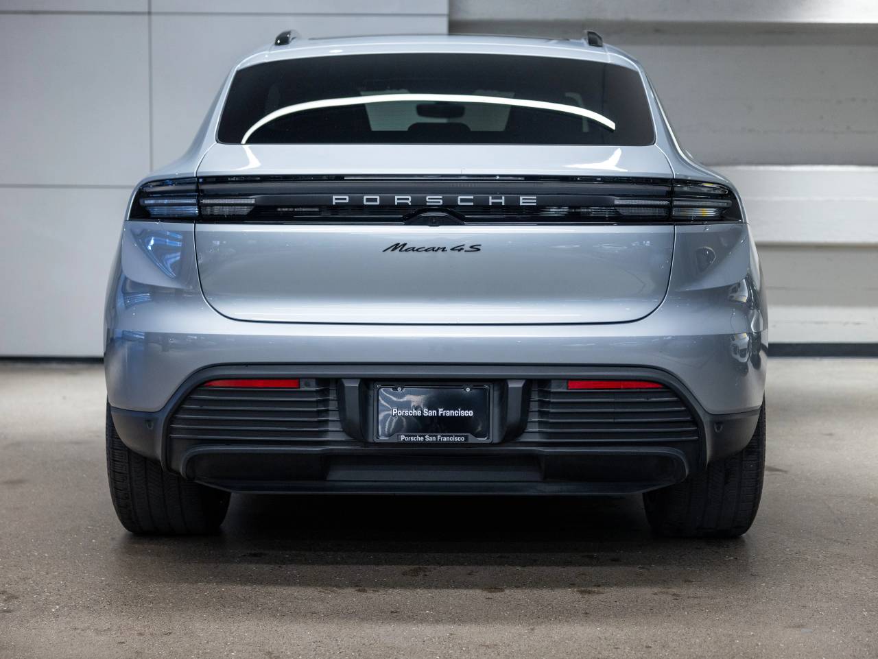 2025 Porsche Macan Macan 4S Electric