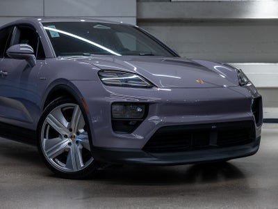 2025 Porsche Macan Macan 4S Electric