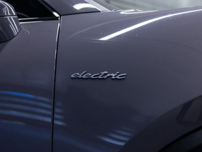 2025 Porsche Macan Macan 4S Electric