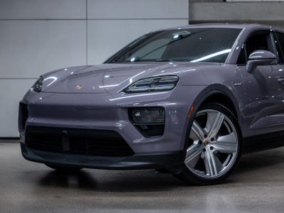 2025 Porsche Macan Macan 4S Electric