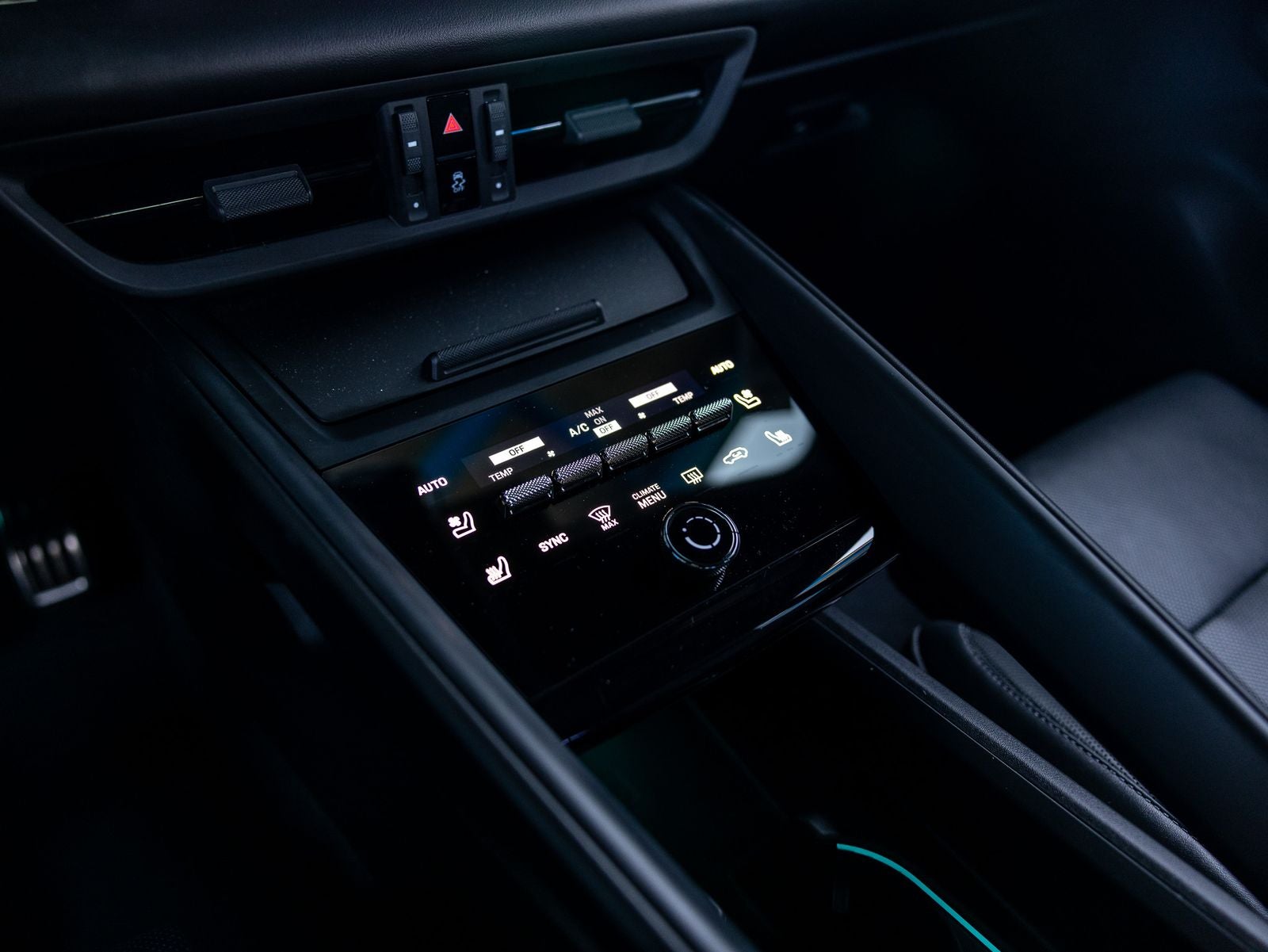 2025 Porsche Macan Macan 4S Electric