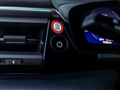 2025 Porsche Macan Macan 4S Electric
