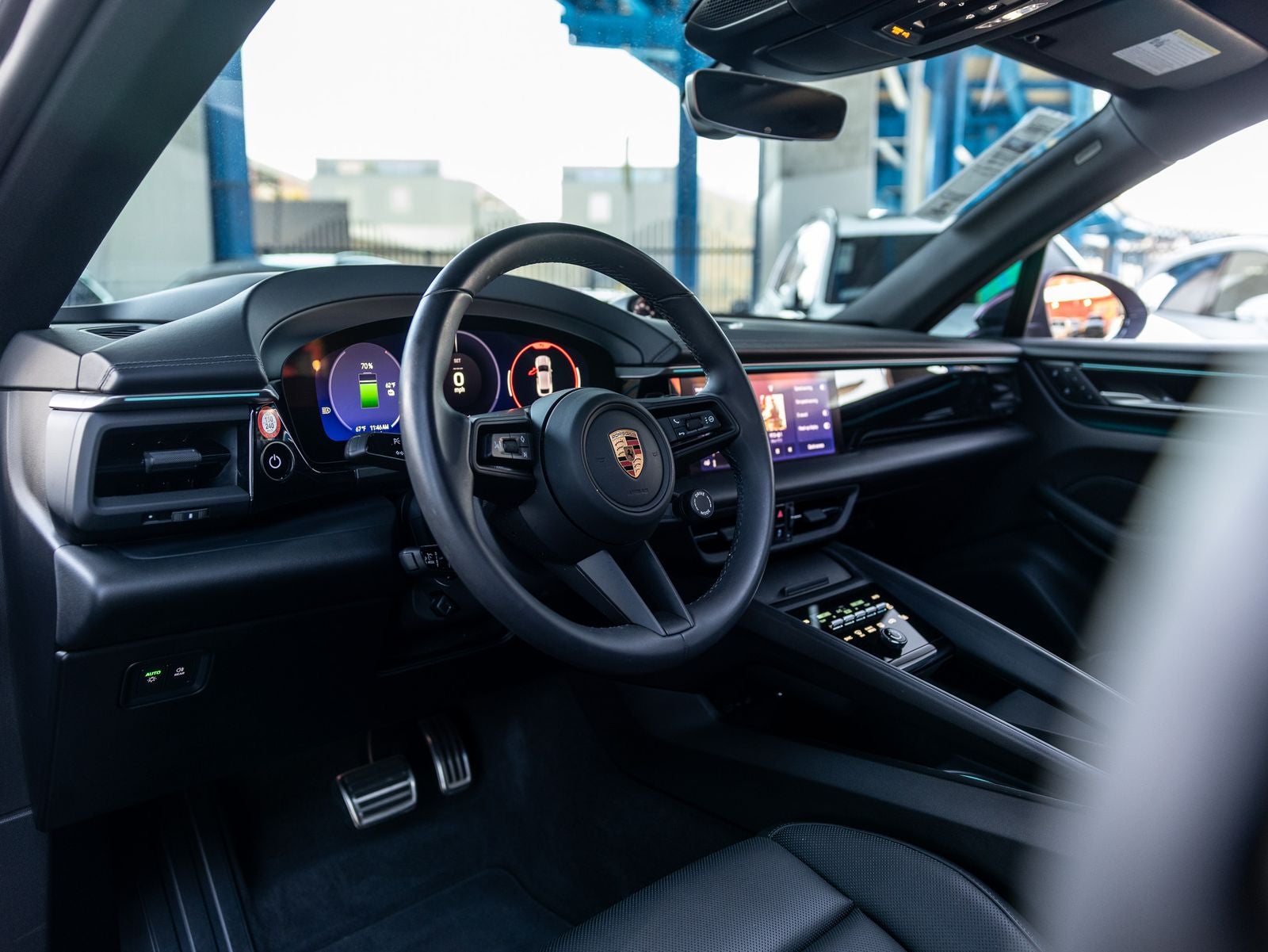 2025 Porsche Macan Macan 4S Electric