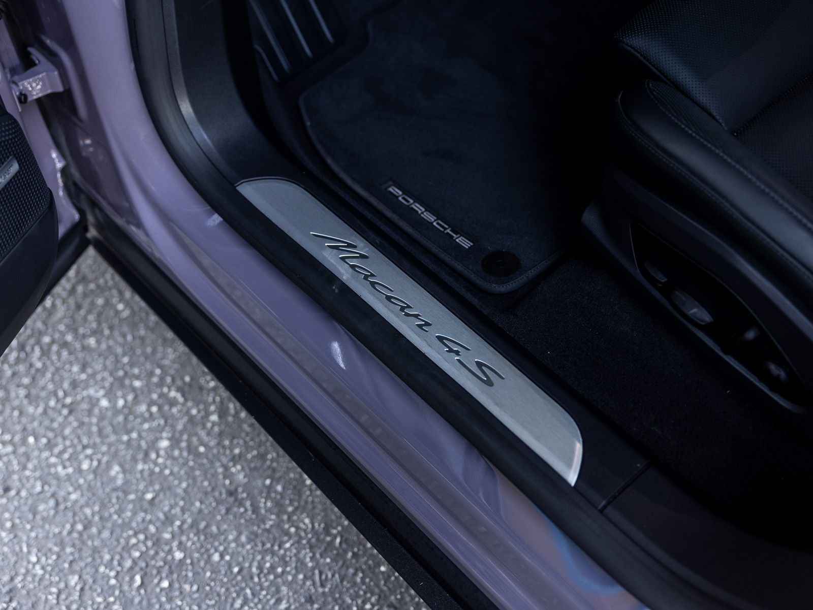 2025 Porsche Macan Macan 4S Electric