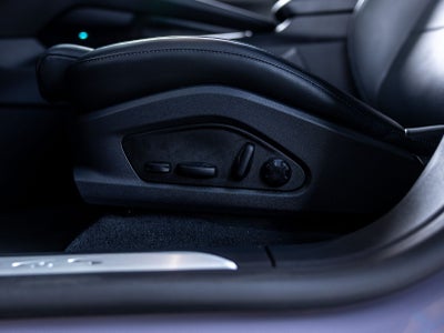 2025 Porsche Macan Macan 4S Electric