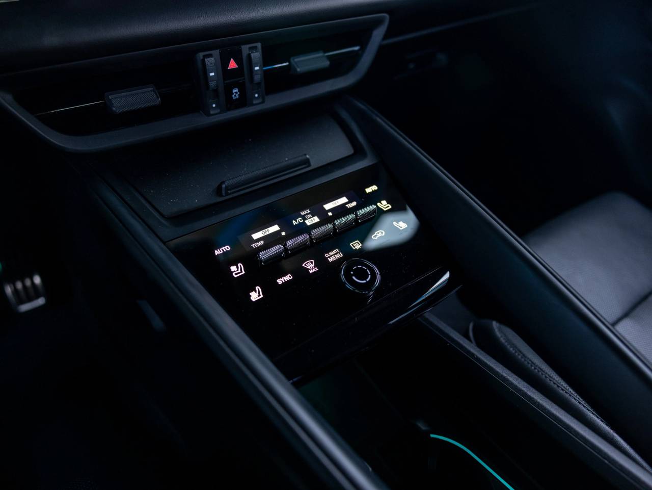 2025 Porsche Macan Macan 4S Electric