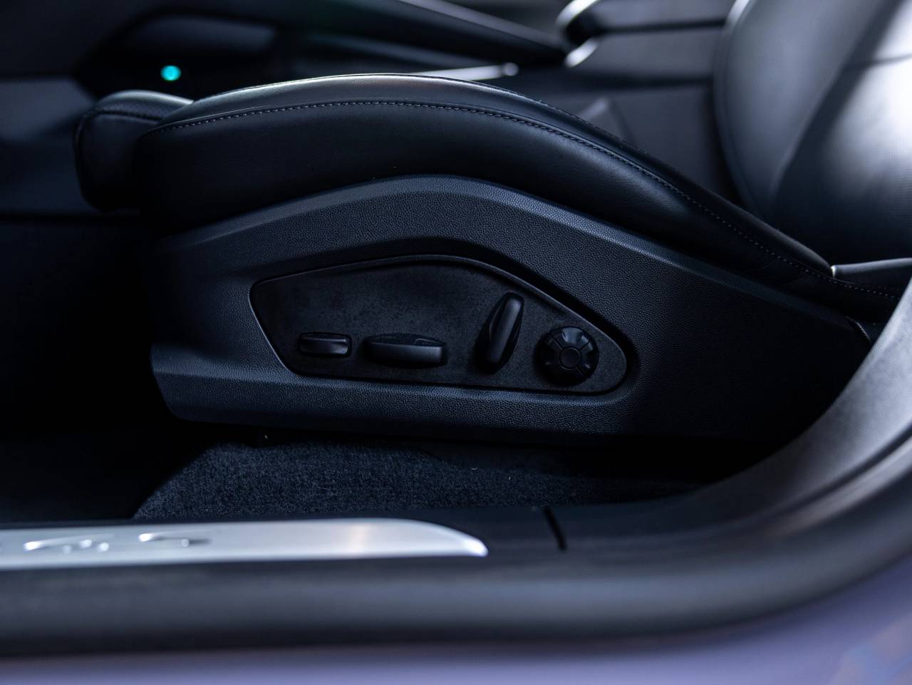 2025 Porsche Macan Macan 4S Electric
