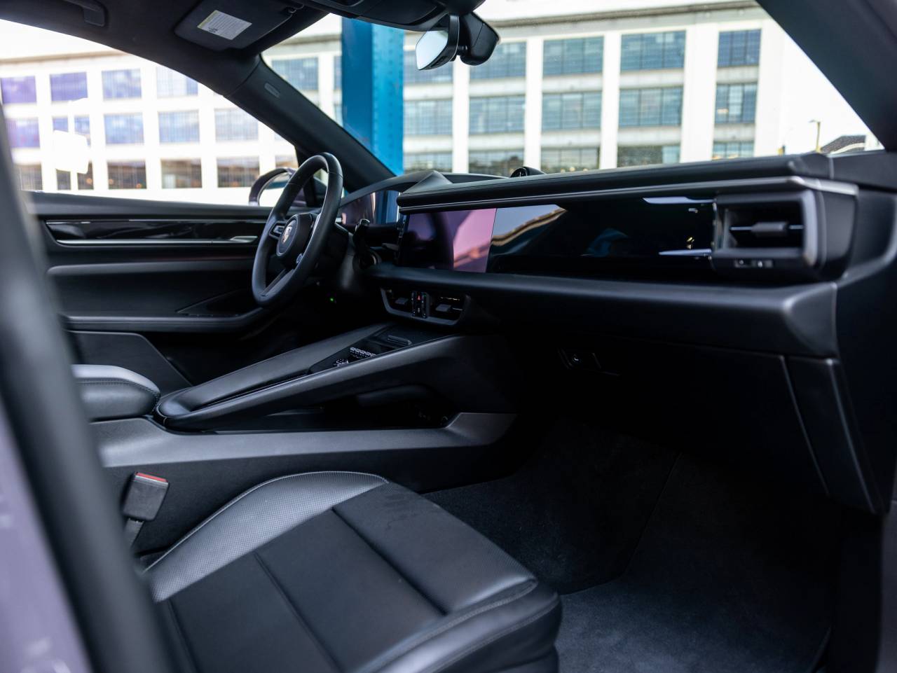 2025 Porsche Macan Macan 4S Electric