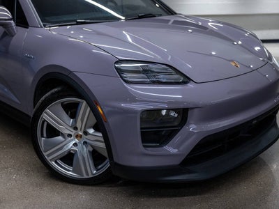 2025 Porsche Macan Macan 4S Electric