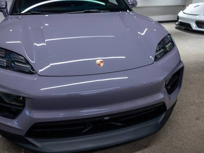 2025 Porsche Macan Macan 4S Electric