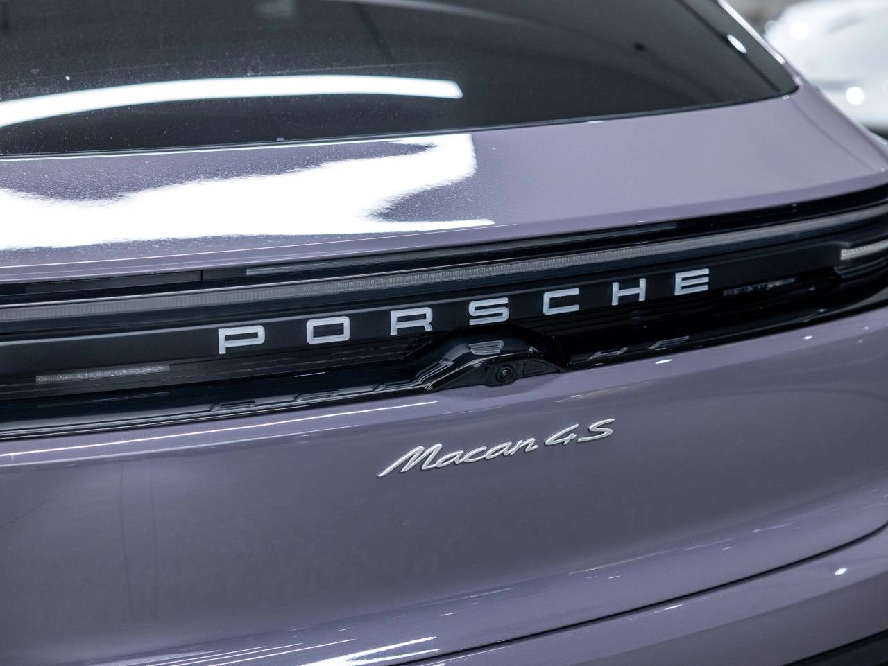 2025 Porsche Macan Macan 4S Electric