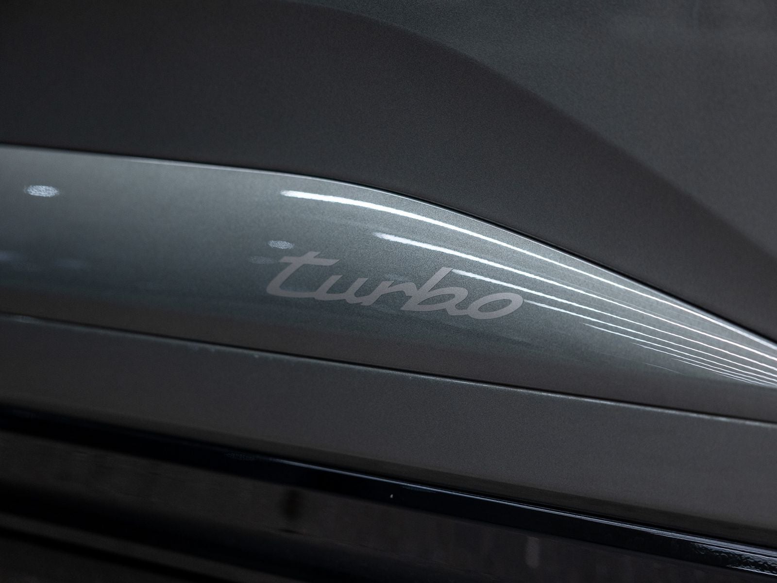 2025 Porsche Macan Macan Turbo Electric