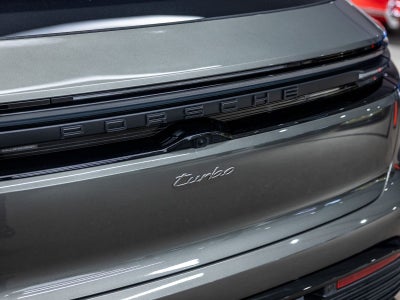 2025 Porsche Macan Macan Turbo Electric
