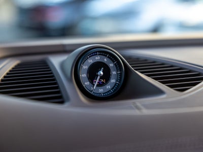 2025 Porsche Macan Macan Turbo Electric