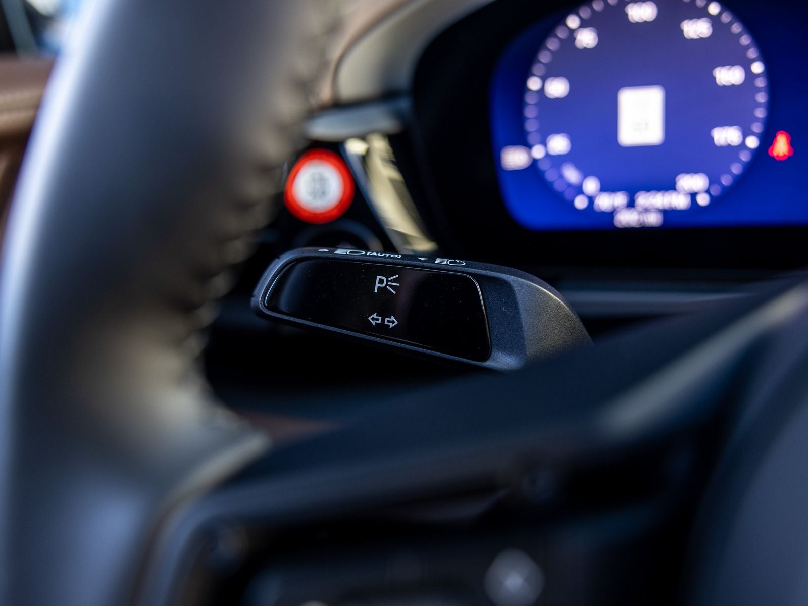 2025 Porsche Macan Macan Turbo Electric