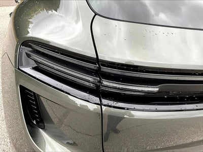 2025 Porsche Macan Macan Turbo Electric