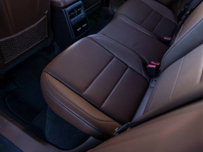 2025 Porsche Macan Macan Turbo Electric