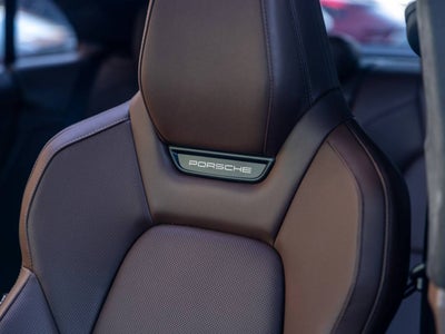 2025 Porsche Macan Macan Turbo Electric