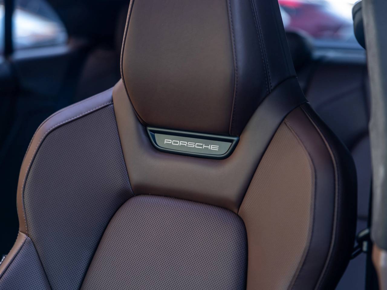 2025 Porsche Macan Macan Turbo Electric