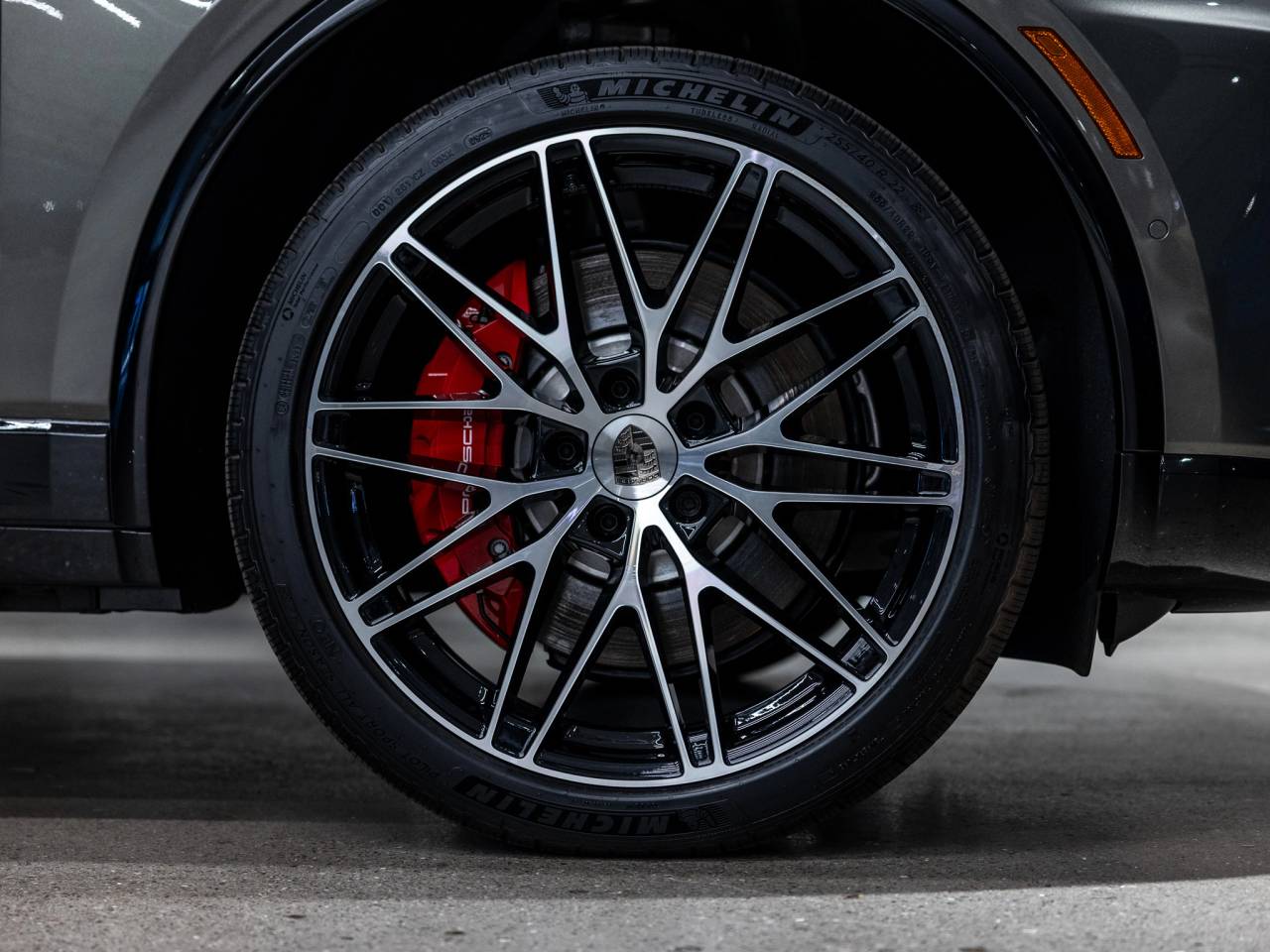 2025 Porsche Macan Macan Turbo Electric